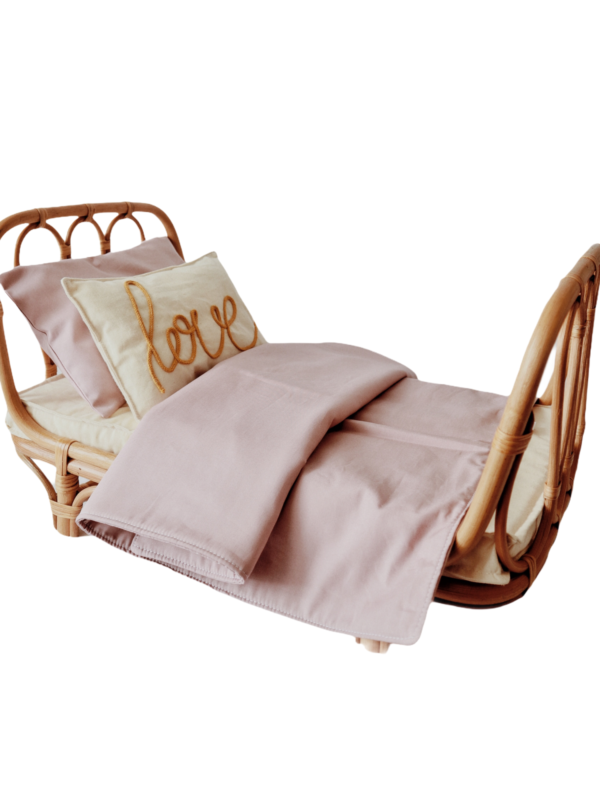 Bedding set for rattan doll bed